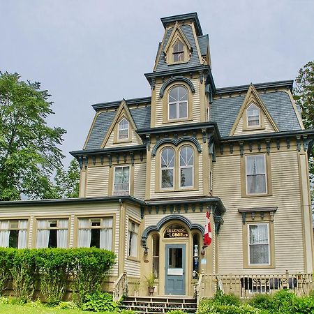 Bluenose Lodge Lunenburg Eksteriør bilde